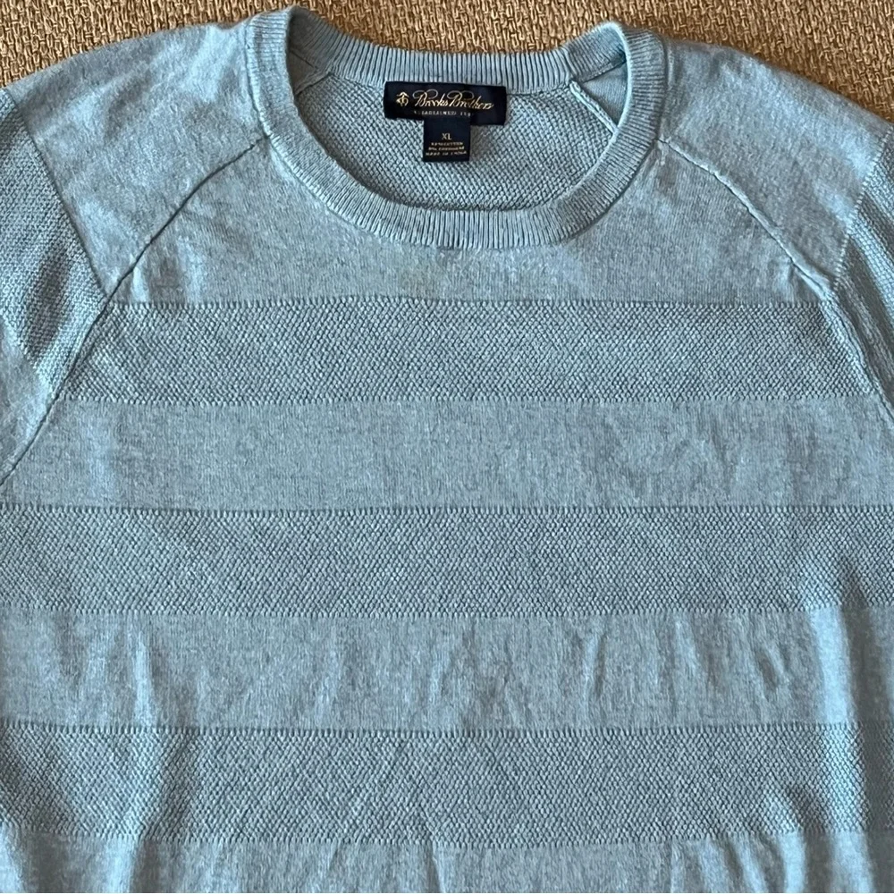 Brooks Brothers Sweater Cashmere Blend Men’s XL Light Blue Stripe Crew Neck